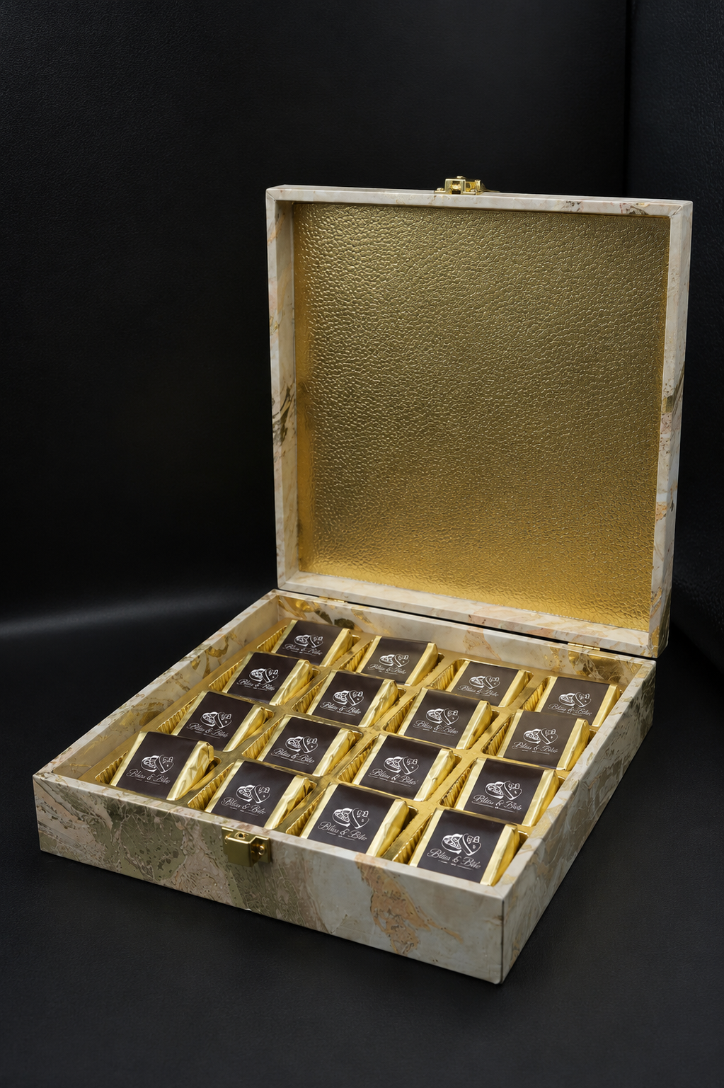 16 Cavity Gift Box